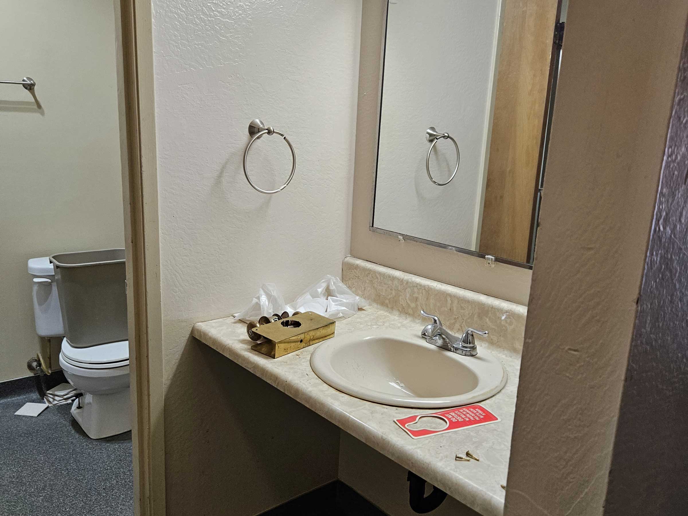 Tracy Rehab, Commercial 1