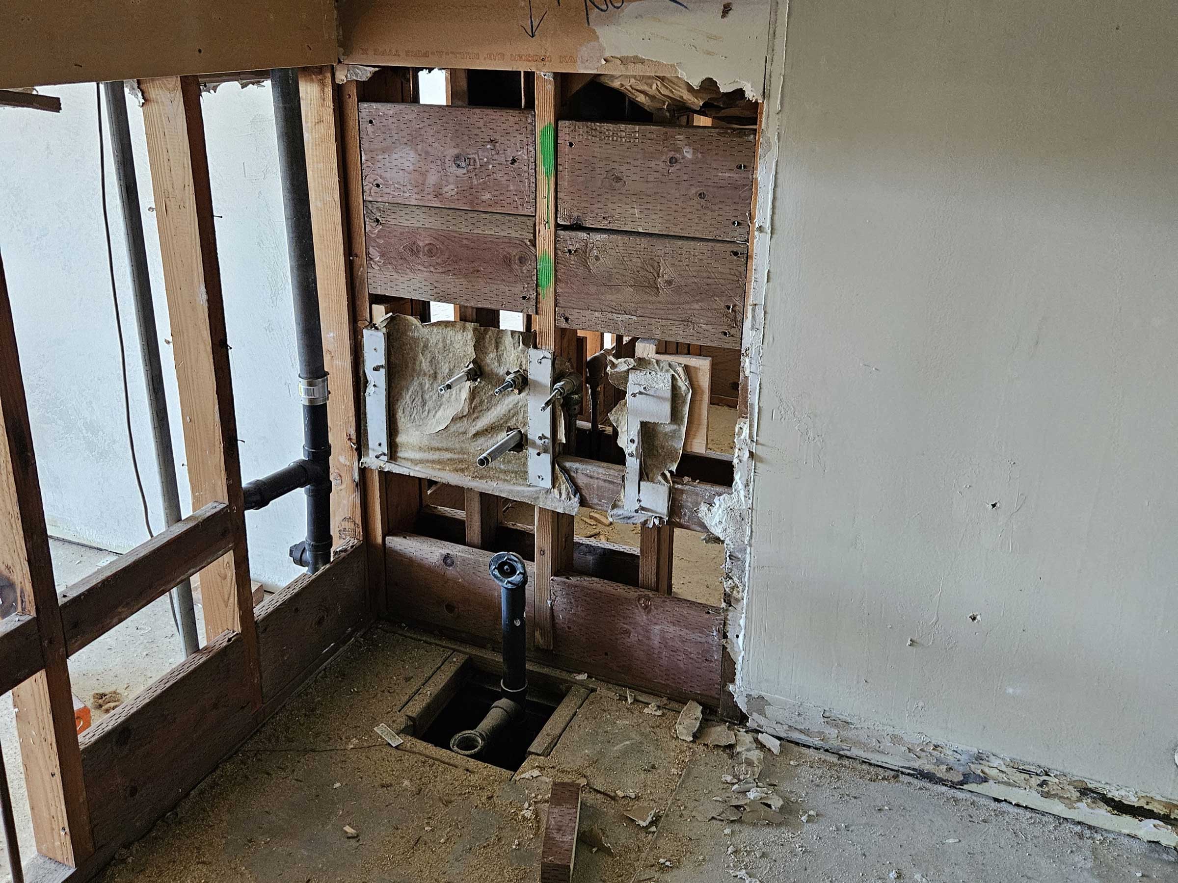 Tracy Rehab, Commercial 1